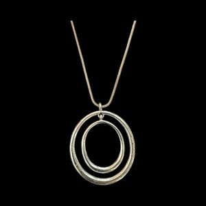 Elegant Silver Double Circle Pendant Necklace